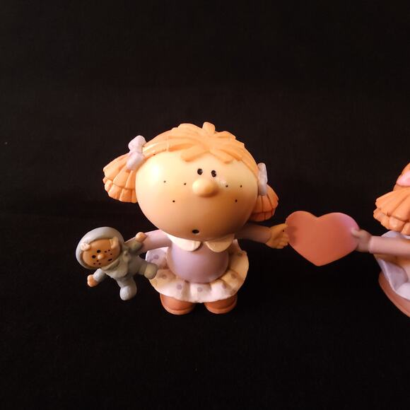 Vintage Bumpkins Lot 5 Girl & Boy 2.5" Toy Figure Fabrizio George Good 1985 PVC - Picture 4 of 10